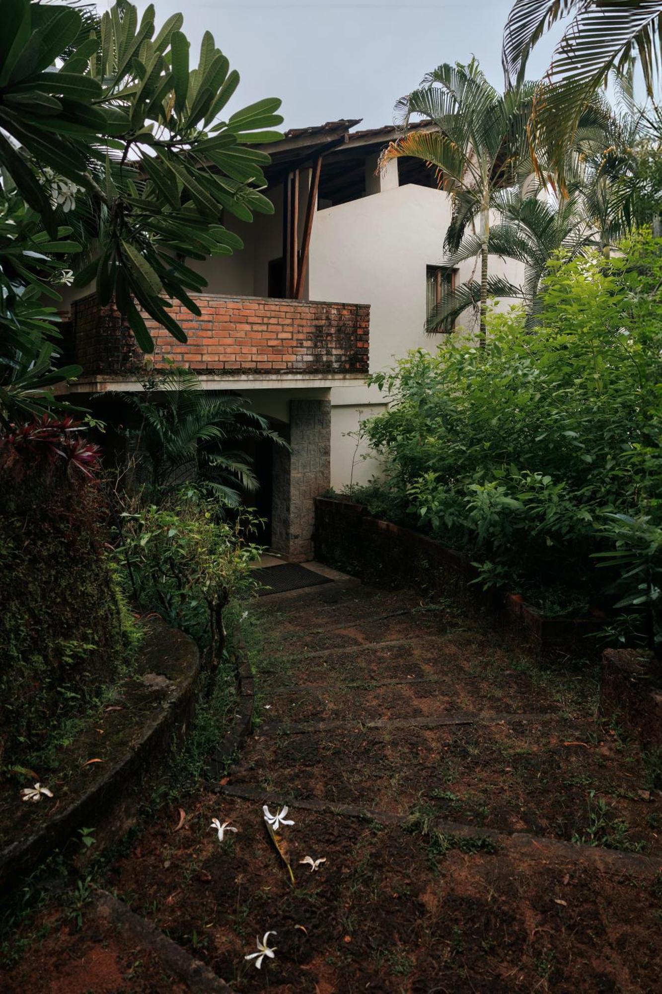 Sai Vishram Beach Resort Bainduru Exteriör bild