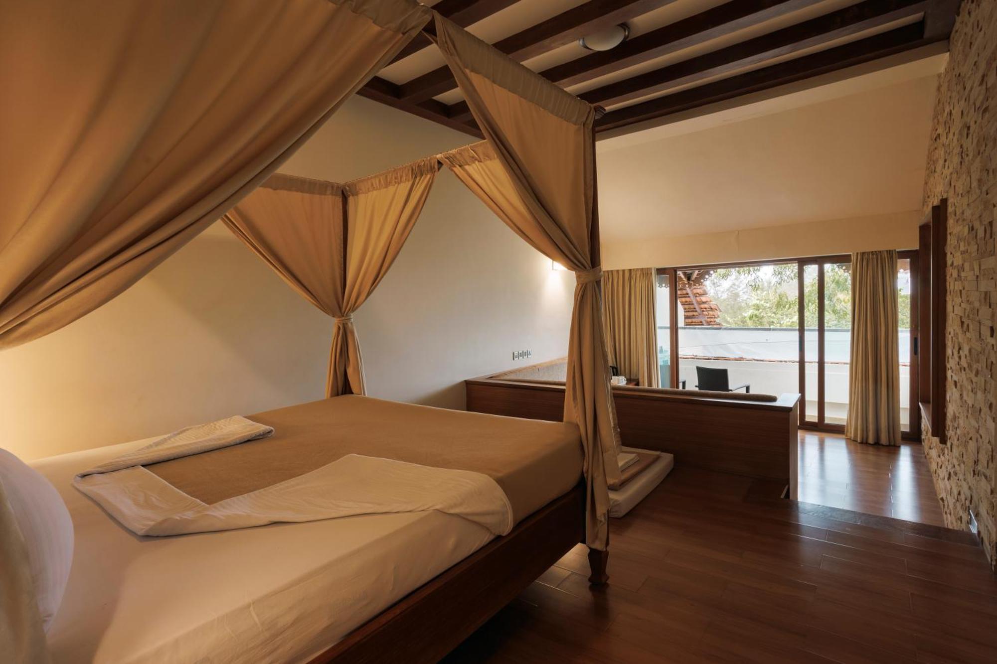 Sai Vishram Beach Resort Bainduru Exteriör bild