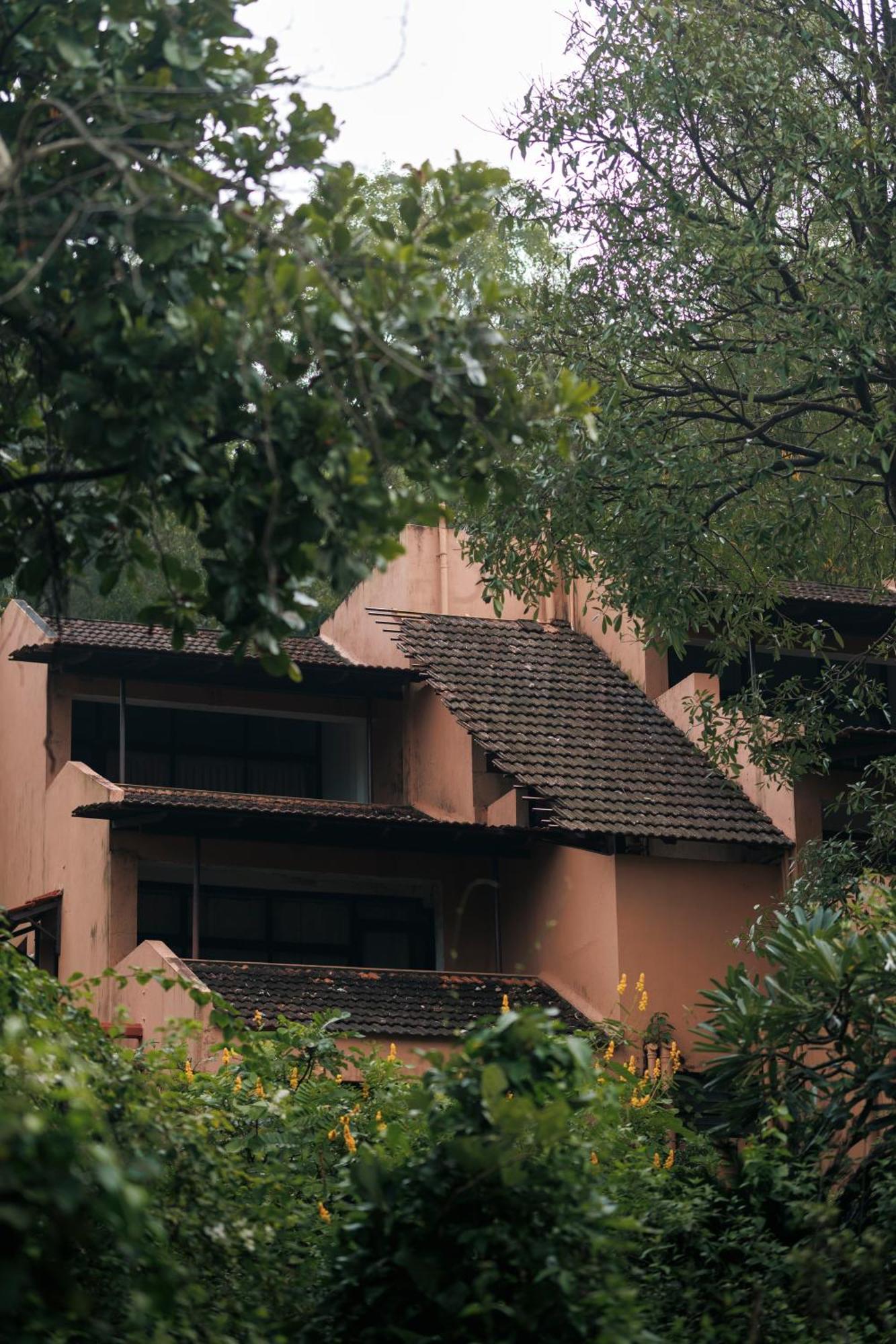 Sai Vishram Beach Resort Bainduru Exteriör bild